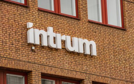Κόκκινα δάνεια: 72 ξενοδοχεία πακέτο πούλησε η Intrum