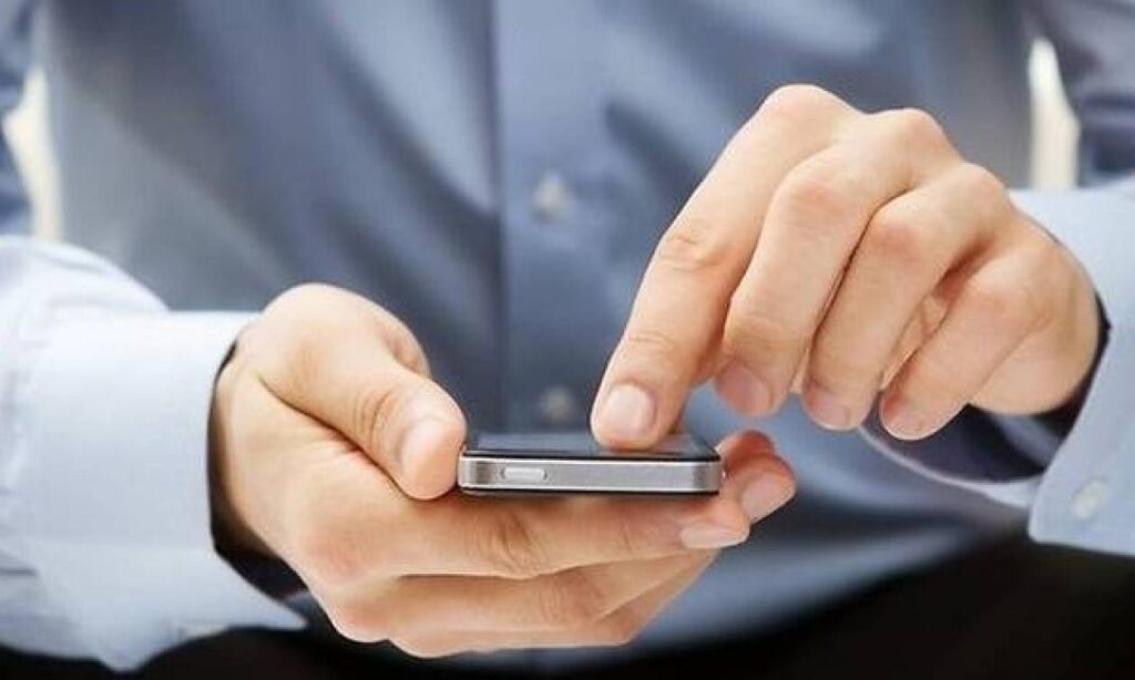 Προειδοποίηση ΓΕΣ για απάτη με SMS επιστράτευσης: «Πρόκειται για προβοκάτσια»