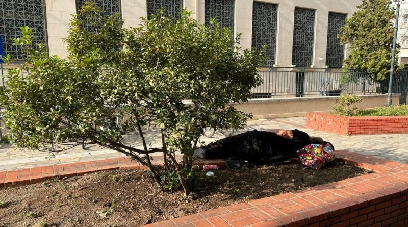 Ξύπνα Έλληνα: Οι νεο-άστεγοι των κόκκινων δανείων είναι εδώ