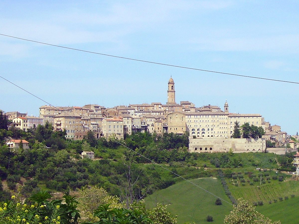 Νοικιάστε ένα ολόκληρο χωριό με....6€/βραδιά