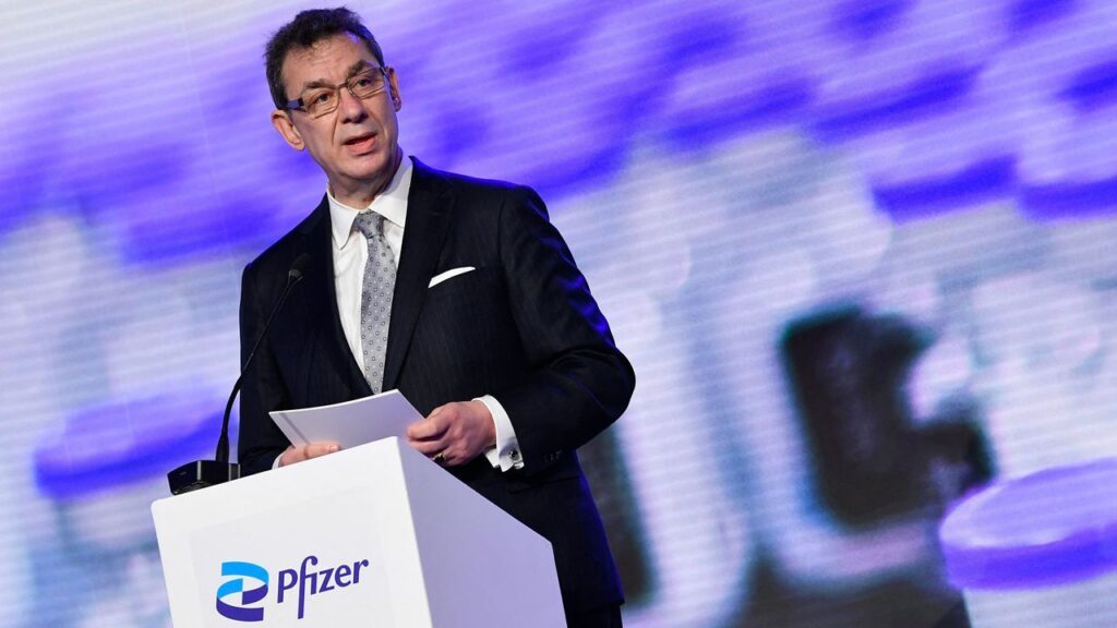 Pfizer: Με δοκιμές σε μόλις 170 ασθενείς, έβγαλε εμβόλια που χορηγήθηκαν σε δισεκατομμύρια ανθρώπους