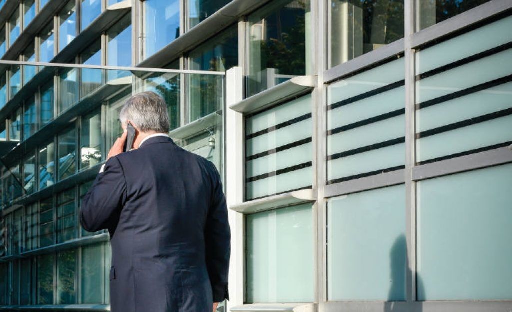 Πως οι τραπεζολομπίστες διέσωσαν την χρεοκοπημένη συστημική τράπεζα και την υπόδικη διοίκησή της