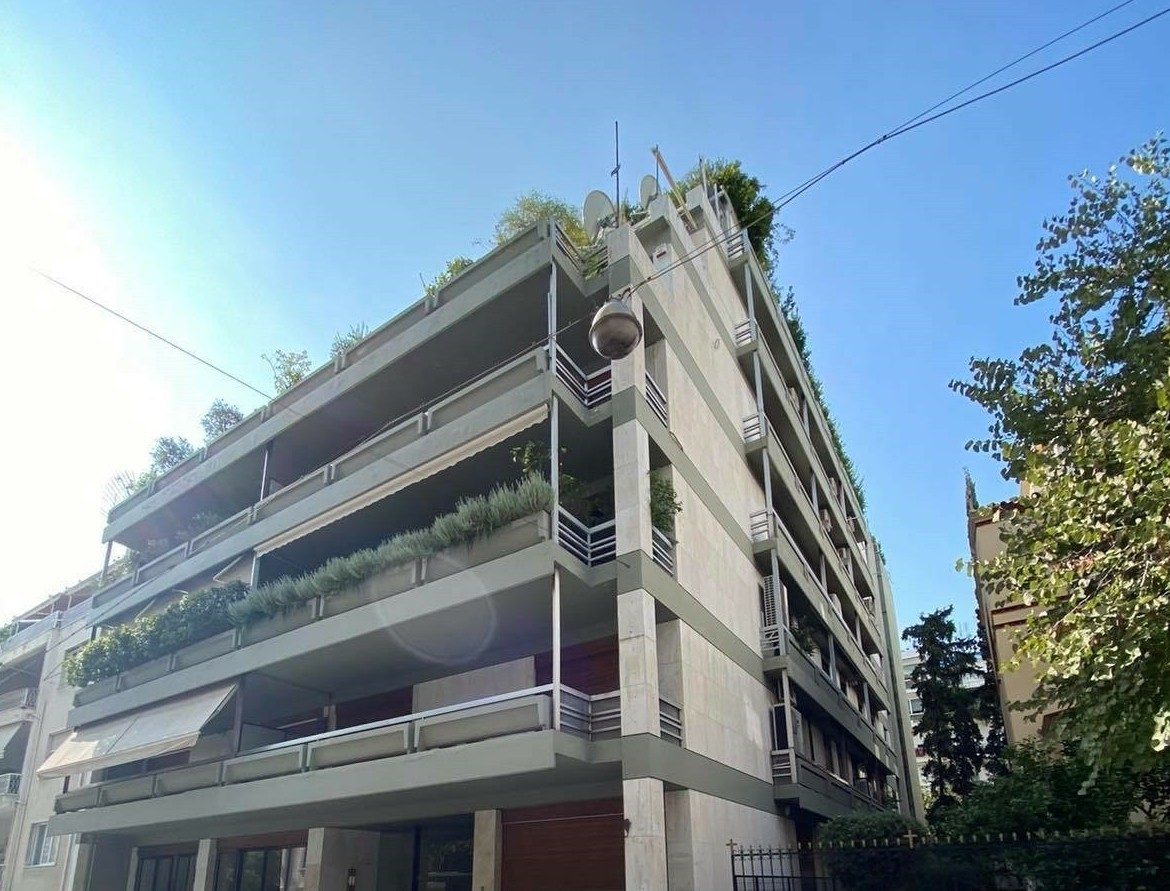 Οι πλειστηριασμοί χτυπάνε τη πόρτα και στην οικογένεια Νίκα