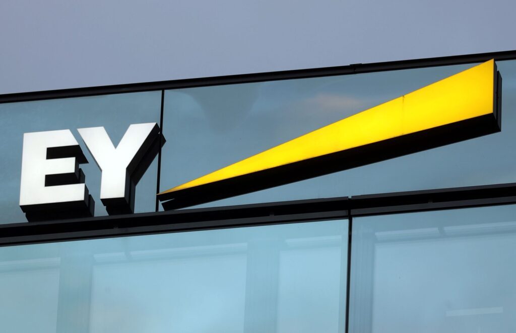 Γερμανία: Απολύσεις στην EY μετά το σκάνδαλο Wirecard