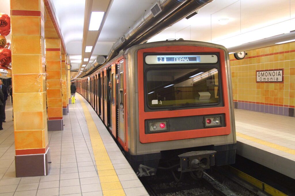 Χωρίς εξαερισμό για 8 χρόνια ο σταθμός της Ομόνοιας…