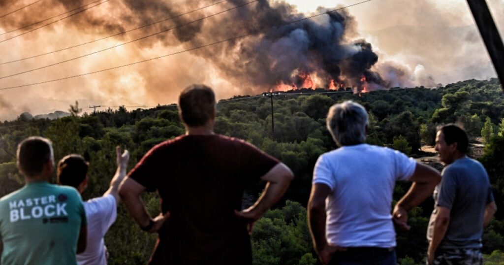 Φωτιές: Η κατάρα της Ελλάδος