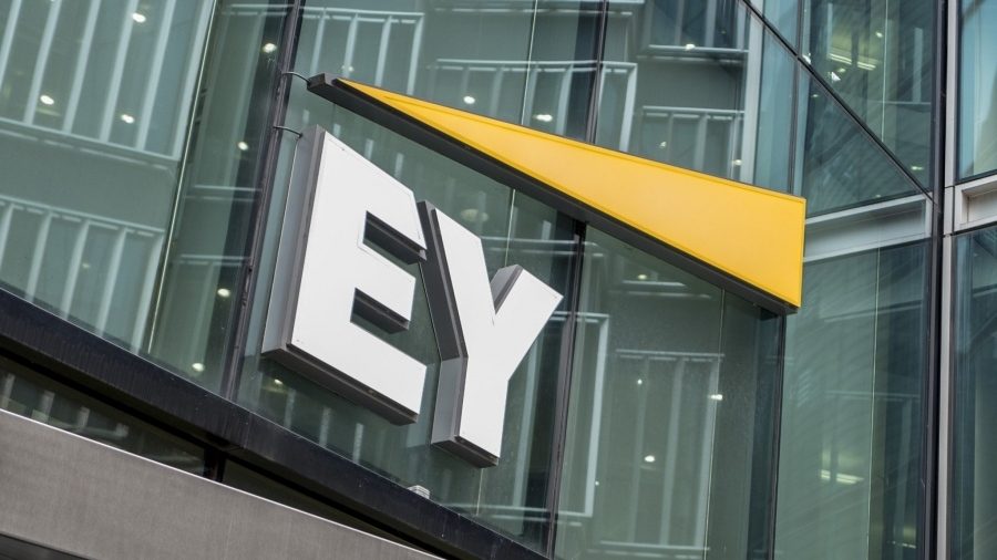 EY: Ο εσωτερικός έλεγχος στην εποχή της τεχνητής νοημοσύνης