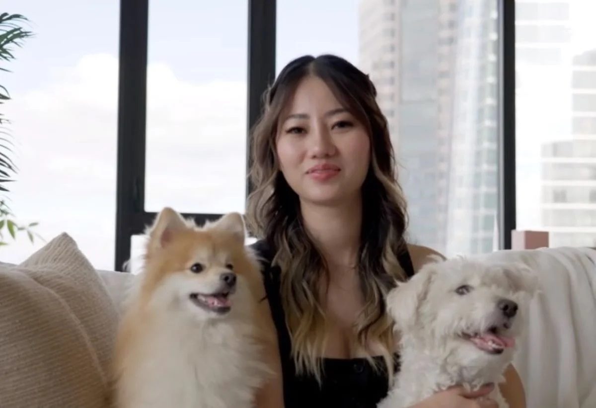 Είναι 29 ετών και βγάζει πάνω από 548.000€ τον χρόνο από σχέδια...νυχιών!