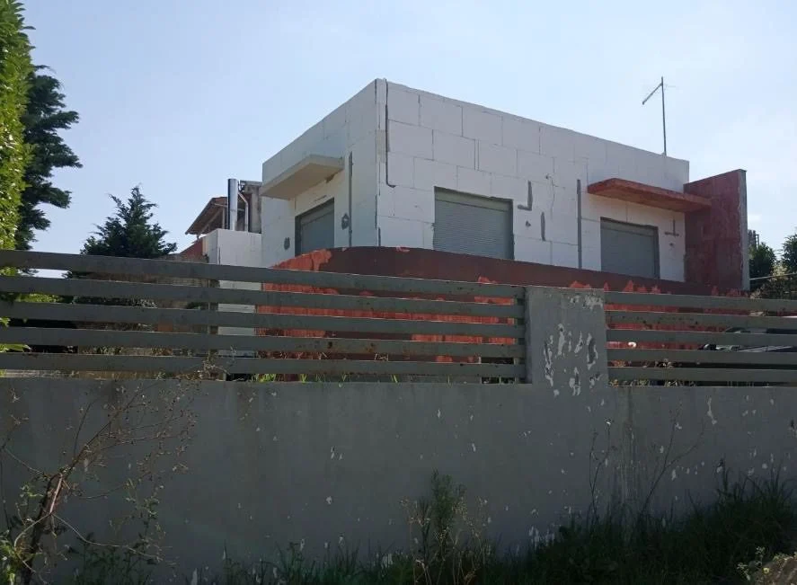 Πλειστηριασμοί: Στο σφυρί ακίνητο βουλευτή της ΝΔ για χρέη. Τι καταγγέλλει ο Παύλος Πολάκης! 2 manta2