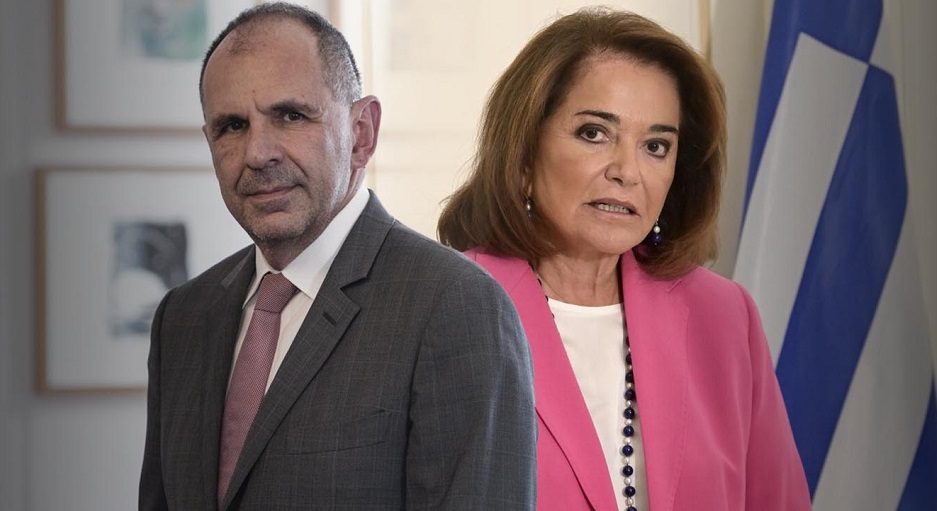 «Όπισθεν ολοταχώς» από την κυβέρνηση στο θέμα του Κοσόβου…