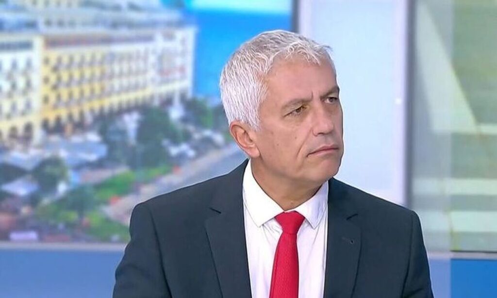 Καλλιακμάνης: Να ντραπούν αυτοί που ψηφίζετε!!