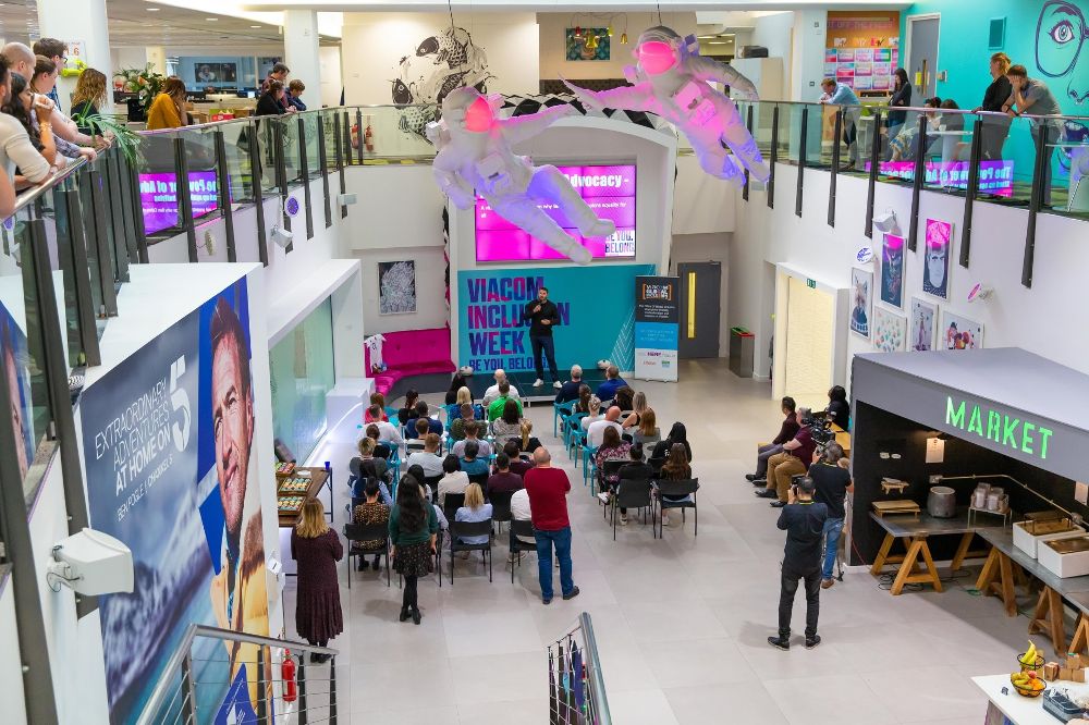 Η Paramount απολύει το 15% των εργαζομένων της στις ΗΠΑ