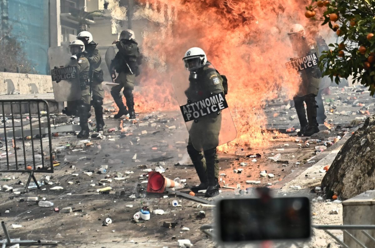 Τέμπη: To ΠΑΡΑΚΡΑΤΟΣ κατάφερε να διαλύσει την λαοθάλασσα σε Αθήνα-Θεσσαλονίκη