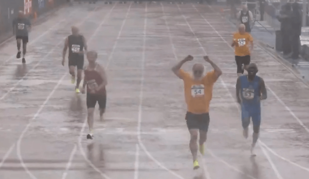 Βίντεο: Viral η κούρσα των 100μ με 80χρονους στα Penn Relays