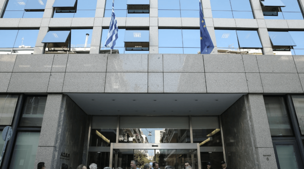 Καταγγελίες υποψηφίων για παρατυπίες στον 1ο Πανελλήνιο Διαγωνισμό του ΑΣΕΠ