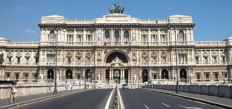 Ληστεία αλά Ιταλικά από Τράπεζες, Servicers και Funds !!! 9 corte italia