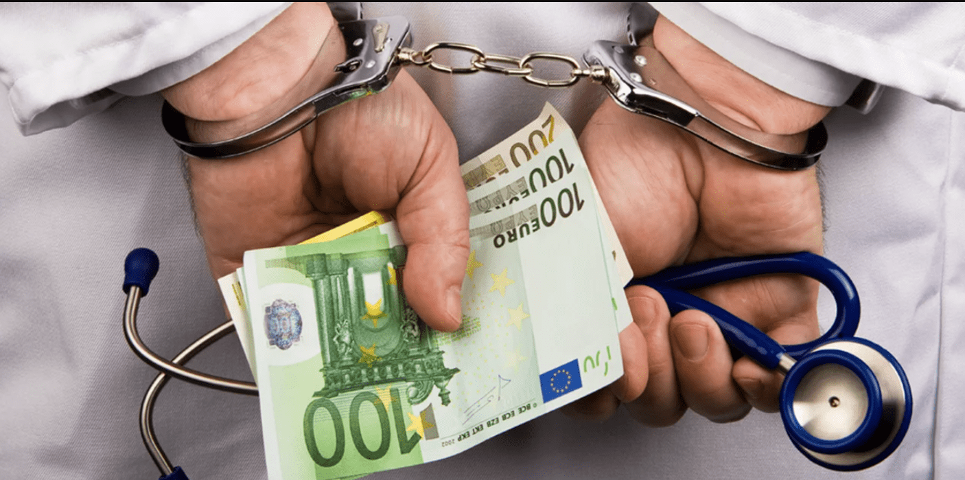 Συνελήφθη διευθυντής καρδιοχειρουργικής στο Ιπποκράτειο για φακελάκι!