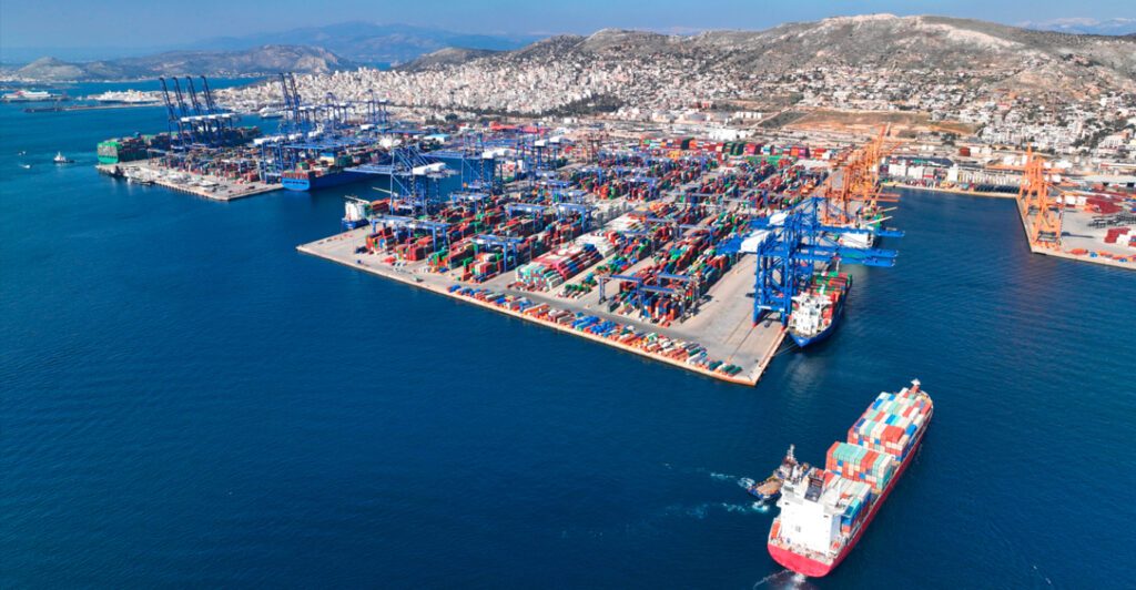 Ντου της αστυνομίας στο λιμάνι του Πειραιά: Κομπίνα εκατομμυρίων με κινέζικα