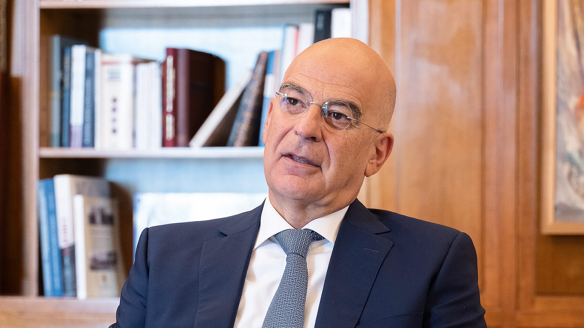 Ν.Δένδιας: «Ντρέπομαι να πω πόσοι ναύτες υπηρετούν σήμερα στα πλοία»