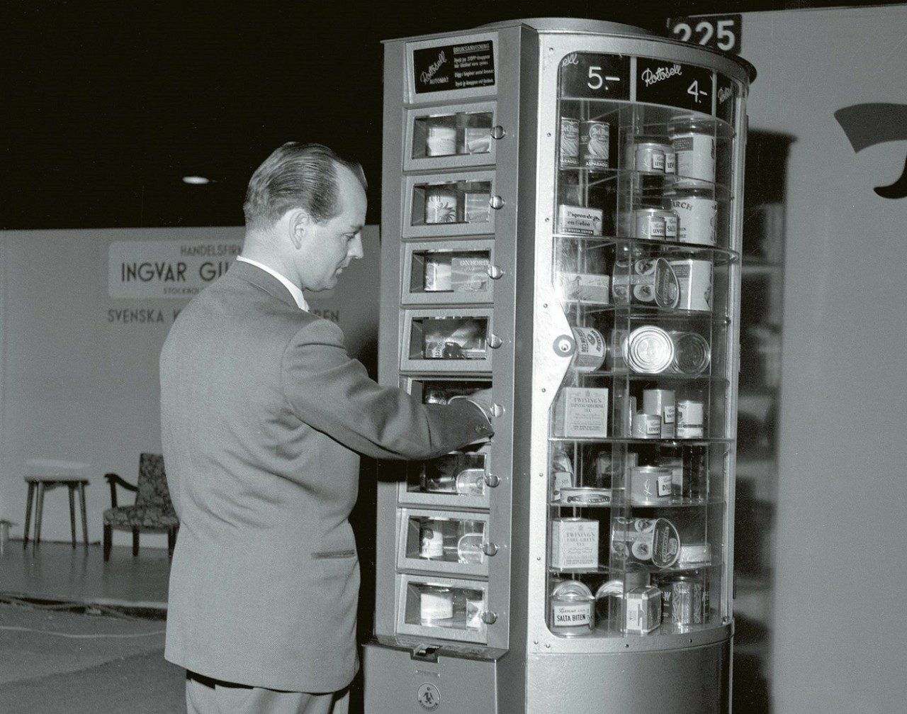 Η ιστορία των ΑΤΜ: Από γάλα και λάδι στις ράβδους χρυσού