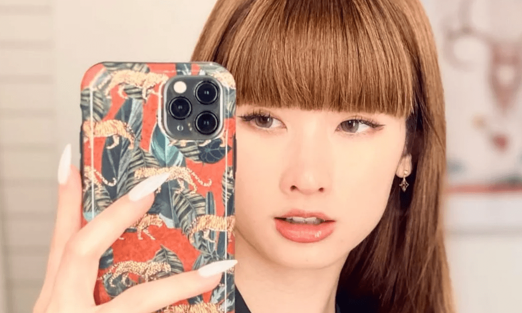 Η «απατεώνισσα των εστιατορίων» στη Νέα Υόρκη: Από τα Instagram posts στις χειροπέδες