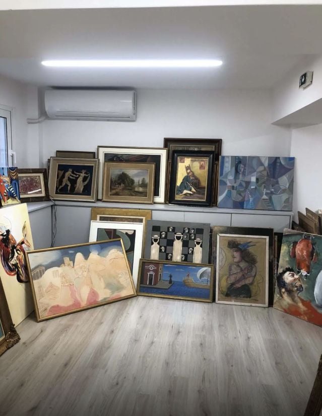 Εξάρθρωση κυκλώματος με 480 πλαστούς πίνακες ζωγραφικής!