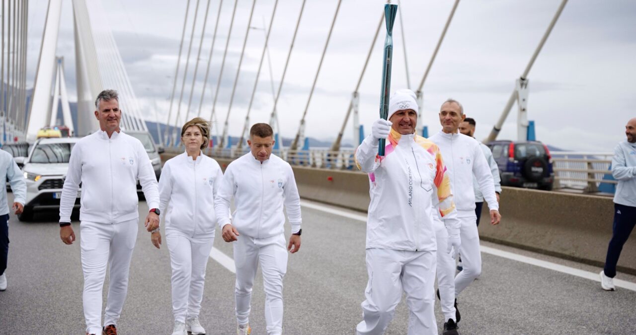 Η Πολυτεκνική Οργάνωση Πατρών μετέφερε την Ολυμπιακή Φλόγα στη Γέφυρα Ρίου – Αντιρρίου!