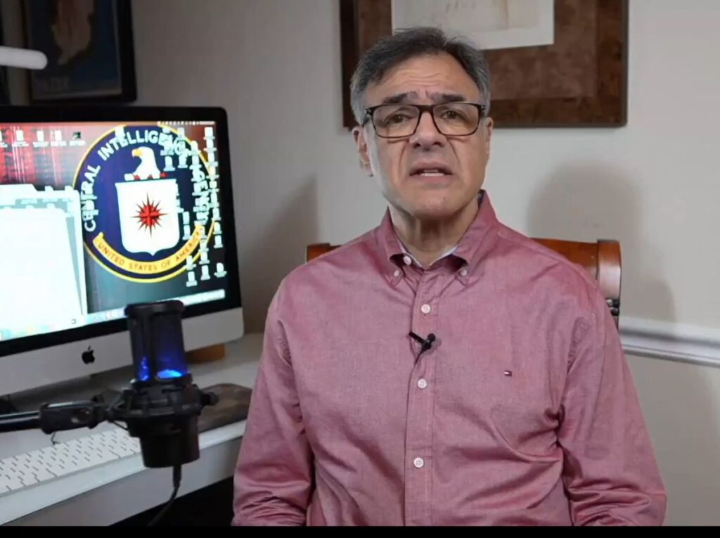 Πρώην πράκτορας της CIA: Παρακολουθούνται τα πάντα!