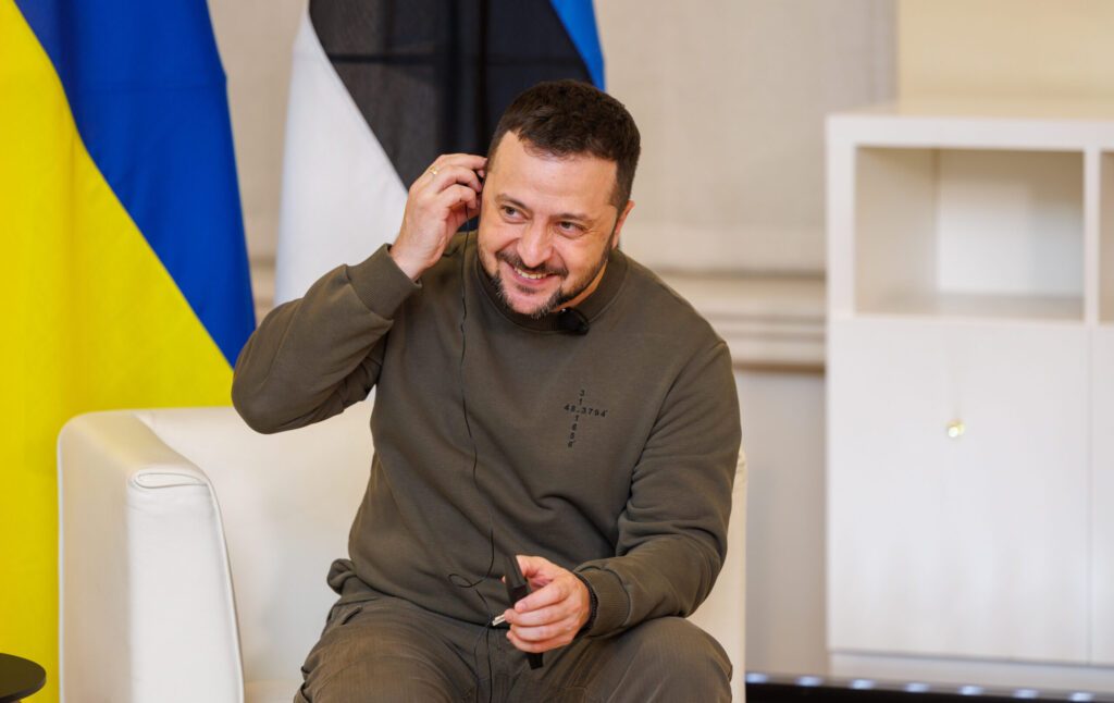Financial Times: Ο Ζελένσκι σχεδιάζει εκλογές και δημοψήφισμα την άνοιξη