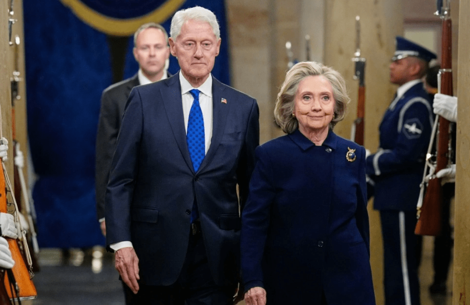 Έρευνα Επστάιν: Οι Κλίντον θα καταθέσουν υπό τον φόβο…νομικών συνεπειών!