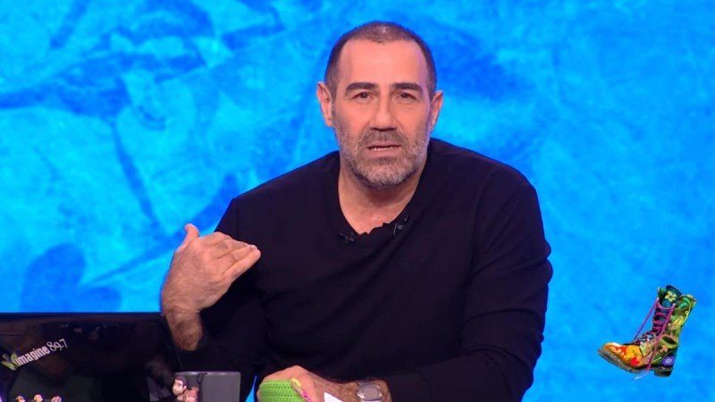 Ράδιο Αρβύλα-Αντώνης Κανάκης: Το μεγαλύτερο σκάνδαλο στην χώρα τα funds των κόκκινων δανείων!