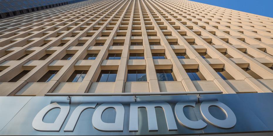 Κέρδη 104 δισ. δολάρια για τη Saudi Aramco το 2025