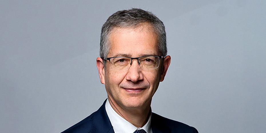 Χερνάντες ντε Κος: Ο Ισπανός τεχνοκράτης που αναδεικνύεται φαβορί για την προεδρία της ΕΚΤ…