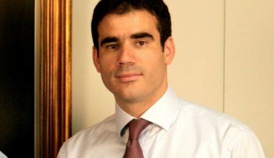 Για κακούργημα ο Α. Σαρακάκης !!