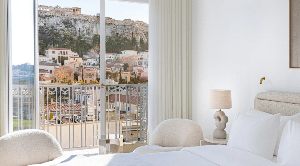 Πλαφόν στις ξενοδοχειακές κλίνες της Αθήνας;; Στο τραπέζι περιορισμοί για ξενοδοχεία, Airbnb και ενοικιαζόμενα