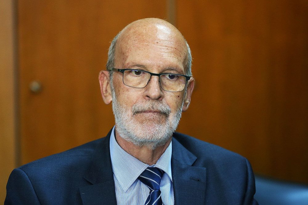 Πειθαρχικό έλεγχο του Εισαγγελέα του Αρείου Πάγου, ζητά από τον Φλωρίδη και ο Δικηγορικός Σύλλογος Πειραιά