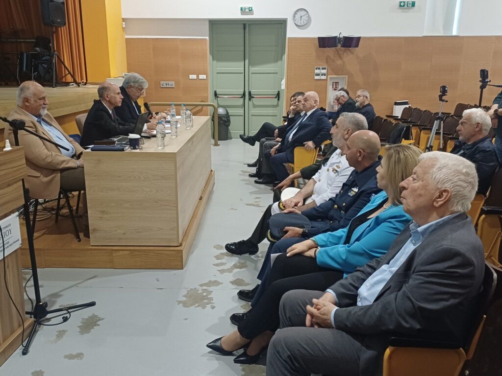 Πιο επίκαιρο από ποτέ: Το βιβλίο του Γιώργου Νούλα για ΑΟΖ και υφαλοκρηπίδα 3 νουλας1