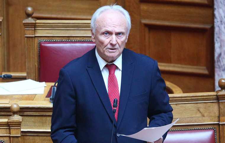 Και βιολογικός αγρότης ο Πρωθυπουργός;; 2 giannhs andrianos
