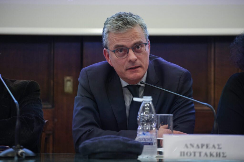 Συνήγορος του Πολίτη: Συντάξεις που κόβονται, επιδόματα που μπλοκάρονται και πολίτες που περιμένουν χρόνια για τα δικαιώματά τους